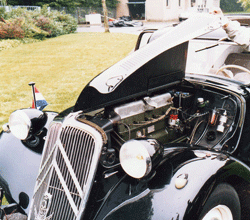 Citron Traction Avant 15 SIX 24